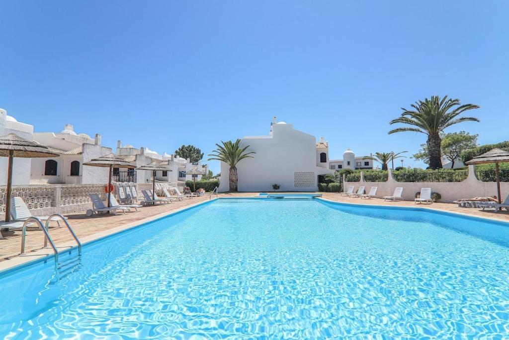 Mourisca * Porches (Algarve)